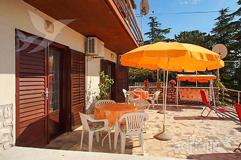 Simper Apartment Dramalj Exterior photo